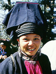 Hmong Bua